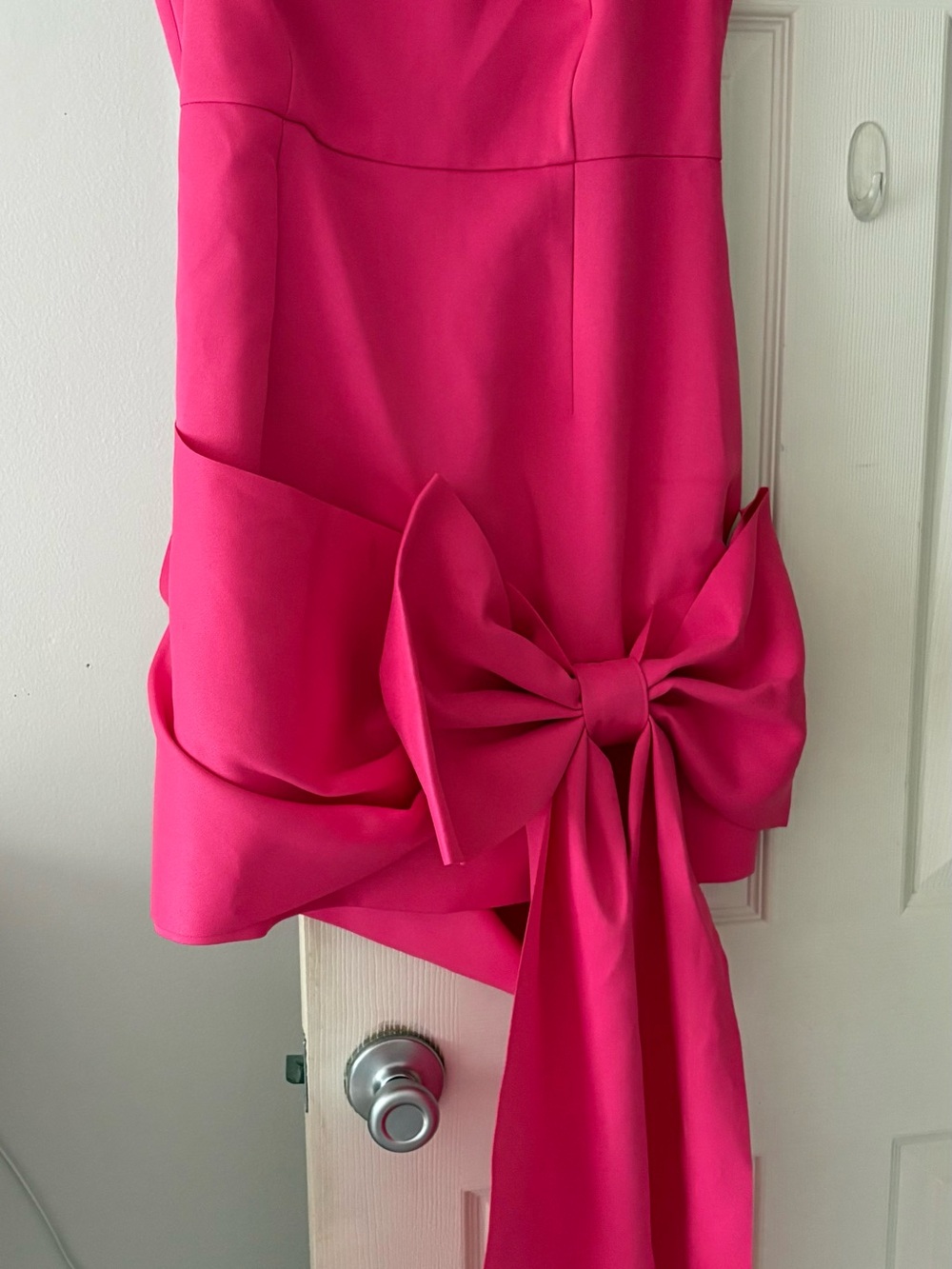 Elliatt Genova Mini Dress in fuschia with Signature Bow